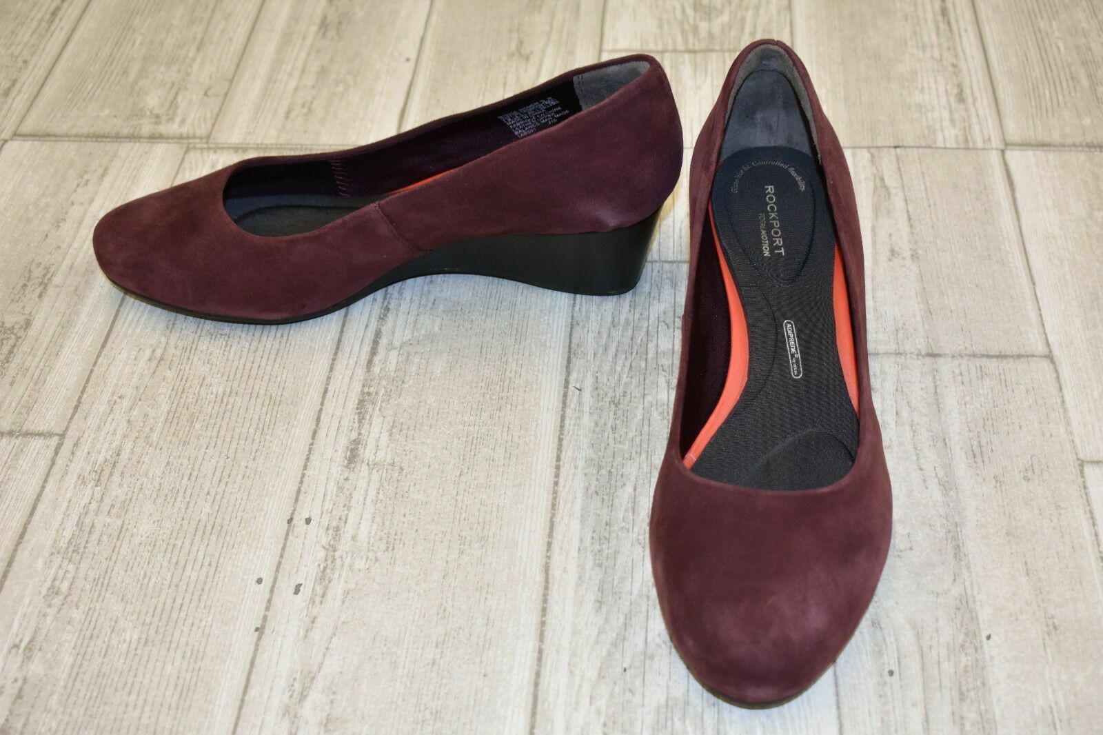 rockport suede pumps