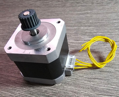 Schrittmotor Shinano STP-43D2032  1,8° / STEP 3,5Ω