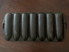 Lodge brand (THE Best!) cast-iron corn ear muffin pan/cornbread pan — photo 4