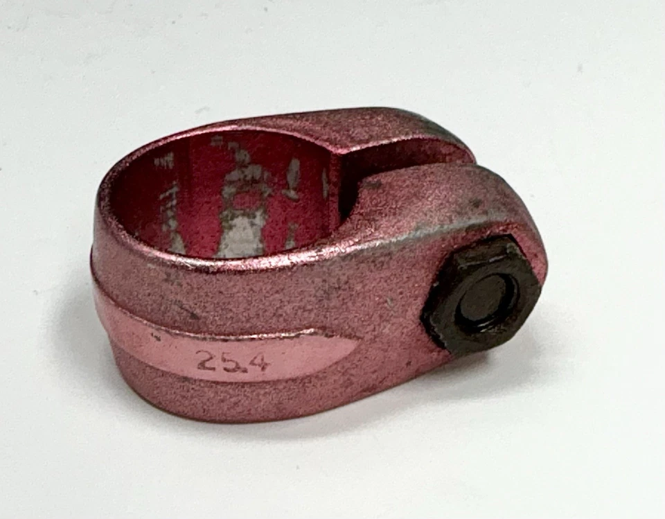 Abrazadera de tija de sillín de BMX Schwinn Predator original vintage de los años 80 roja anodizada 25,4 Foto 3 de 4