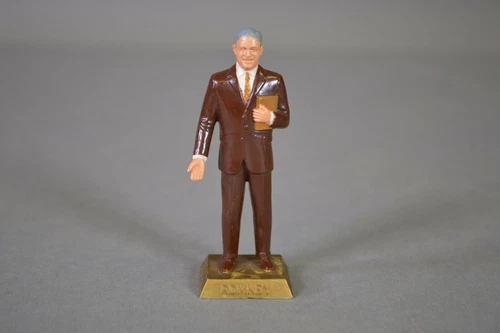 Marx Romney (Rare Brown Suite) 60mm Square Base Figure