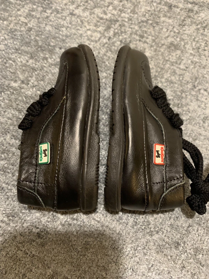 Baby kickers black leather lace up shoes Size 21EU/5.5US - Image 4 of 4