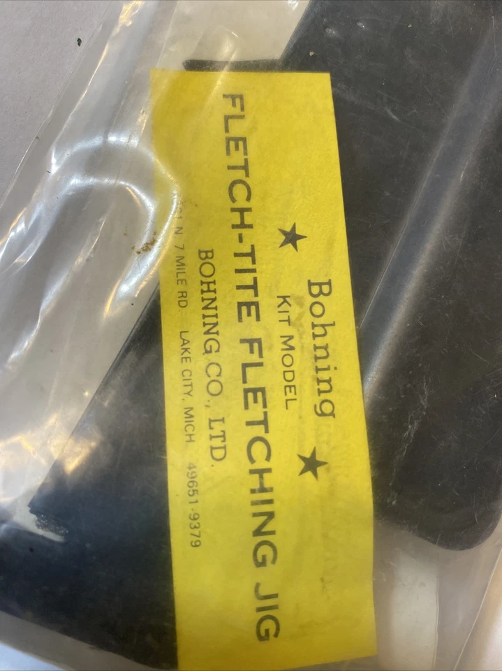 KIT BOHNING EE. UU. MODELO FLETCH-TITE FLECHA FLETCHING PLANTILLA / ABRAZADERA Foto 4 de 4