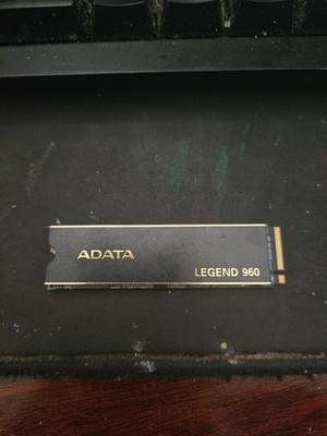 Adata 4tb SSD 960 Legend Max with Heatsink PCIe Gen4x4 NVMe M.2 ALEG-960-4TCS