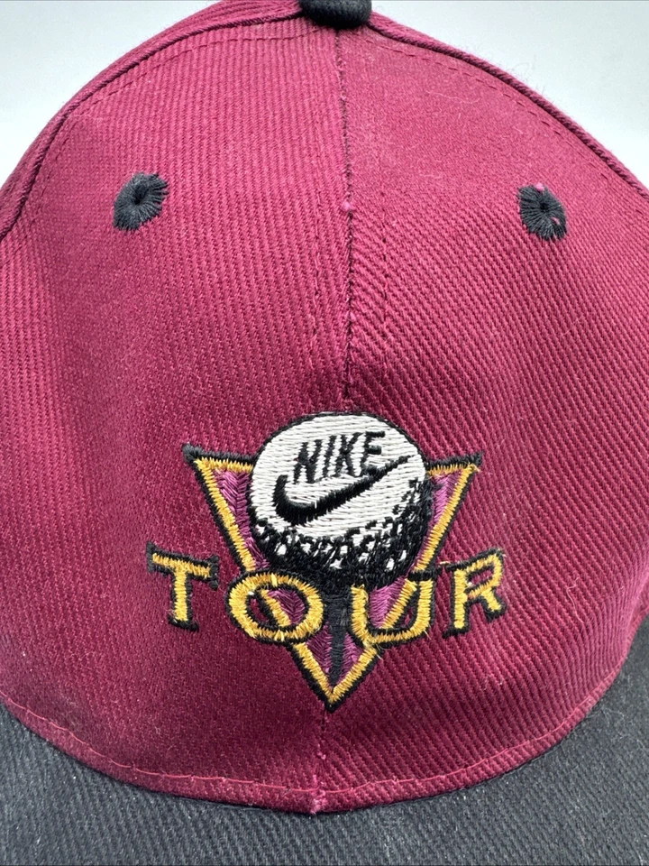 Gorra vintage Nike Tour Golf años 90 Y2K SnapBack borgoña negra ¡Rara! Foto 2 de 4
