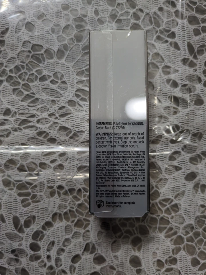 Revlon Intensifeye Define Eyelashes 91222 / D103 Pair With Oxy Fiber Technology - Image 3 of 4