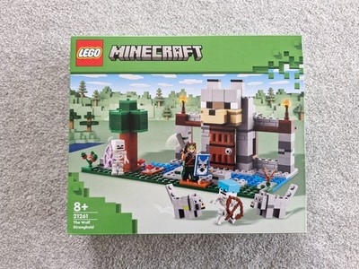 The Wolf Stronghold #21261 from Minecraft () – Pokémon card