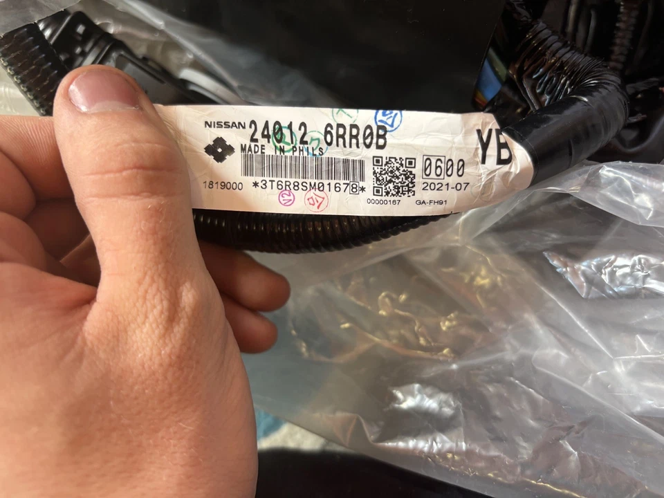 Genuine 2021-2022 Nissan Rogue 1.5 2.5 Engine Wire Harness 24012-6RR0B NEW - Image 2 of 4