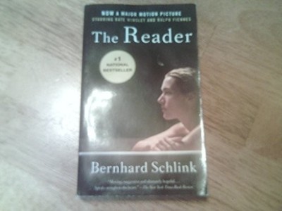 The Reader (Movie Tie-in Edition) (Vintage International)