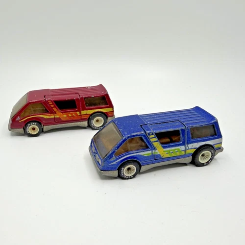 Hot Wheels Real Riders Dream Van XGW 1983  Vintage Maroon and Blue