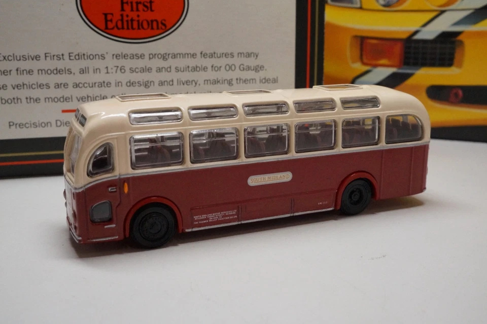 EFE / GILBOW - BRISTOL MW COACH - SOUTHMIDLANDS - 1/76 SCALE / 00 GAUGE 16204 - Image 4 of 4