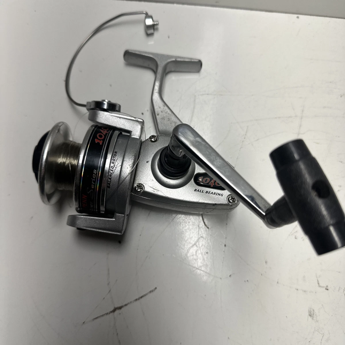 Preços baixos em Molinetes de pesca Spinning Penn Água Doce