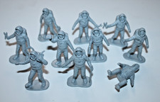 1970's Vintage MPC NASA Spacemen Astronauts Set of 10 Retro Kid's Toy Gray 2"