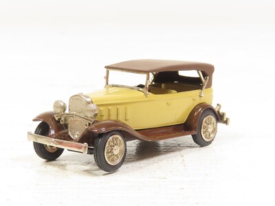 Ashton Models #5 1932 Chevy Phaeton Tan and Brown 1/48 Scale LN 8640 
