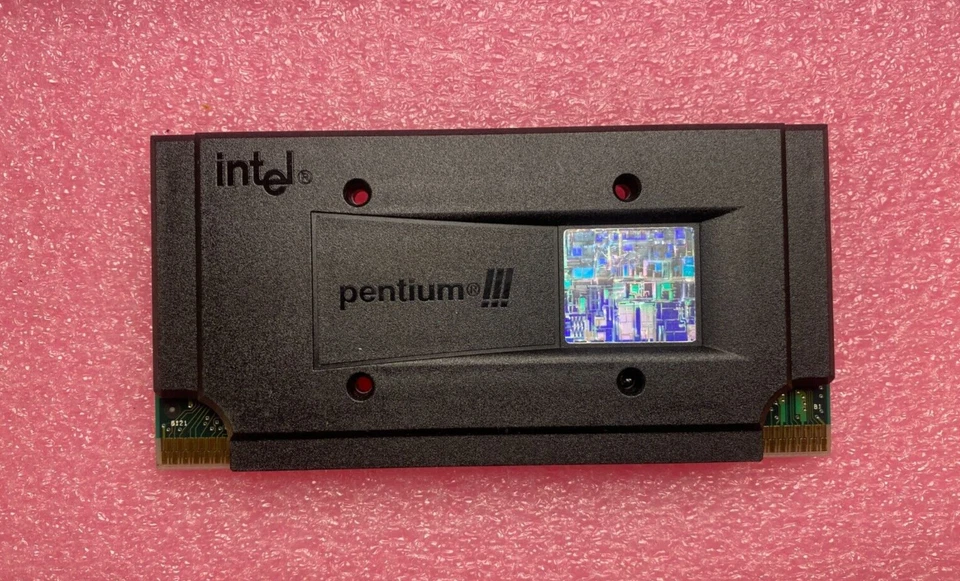 NEW INTEL Pentium III 866MHZ SECC2 CPU Processor 80526PZ866256 SL47S SL4BV - Image 2 of 3