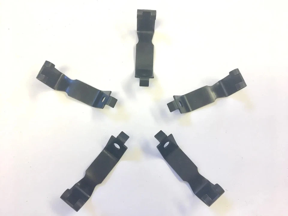 Clips de tapacubos de rueda delantera y trasera Plymouth Savoy Suburban 1938-1954 1316017 Foto 2 de 4