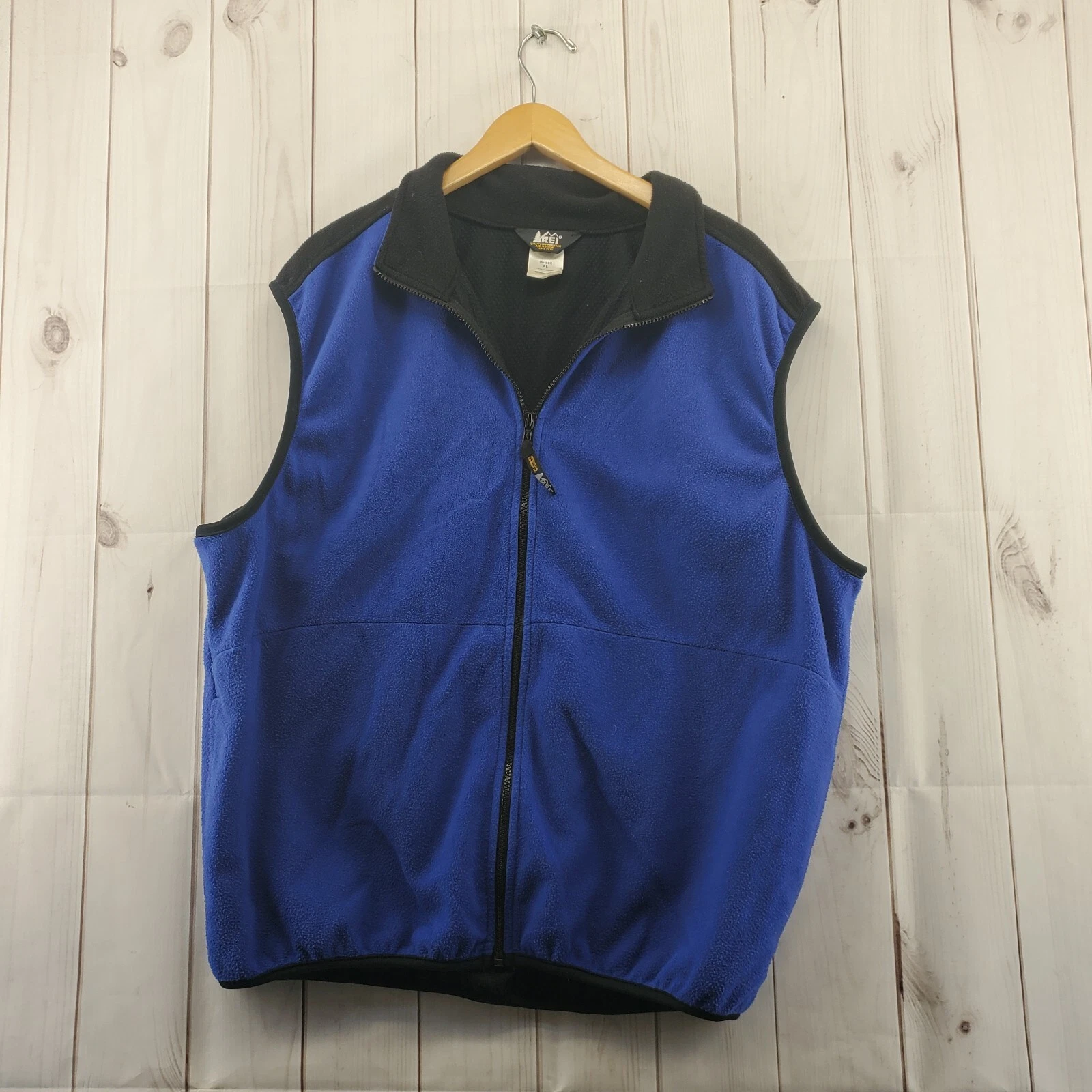 REI Vest Unisex XL Blue Black Fleece Full Zip Sleeveless Hiking Outdoors
Opens in a new window or ta