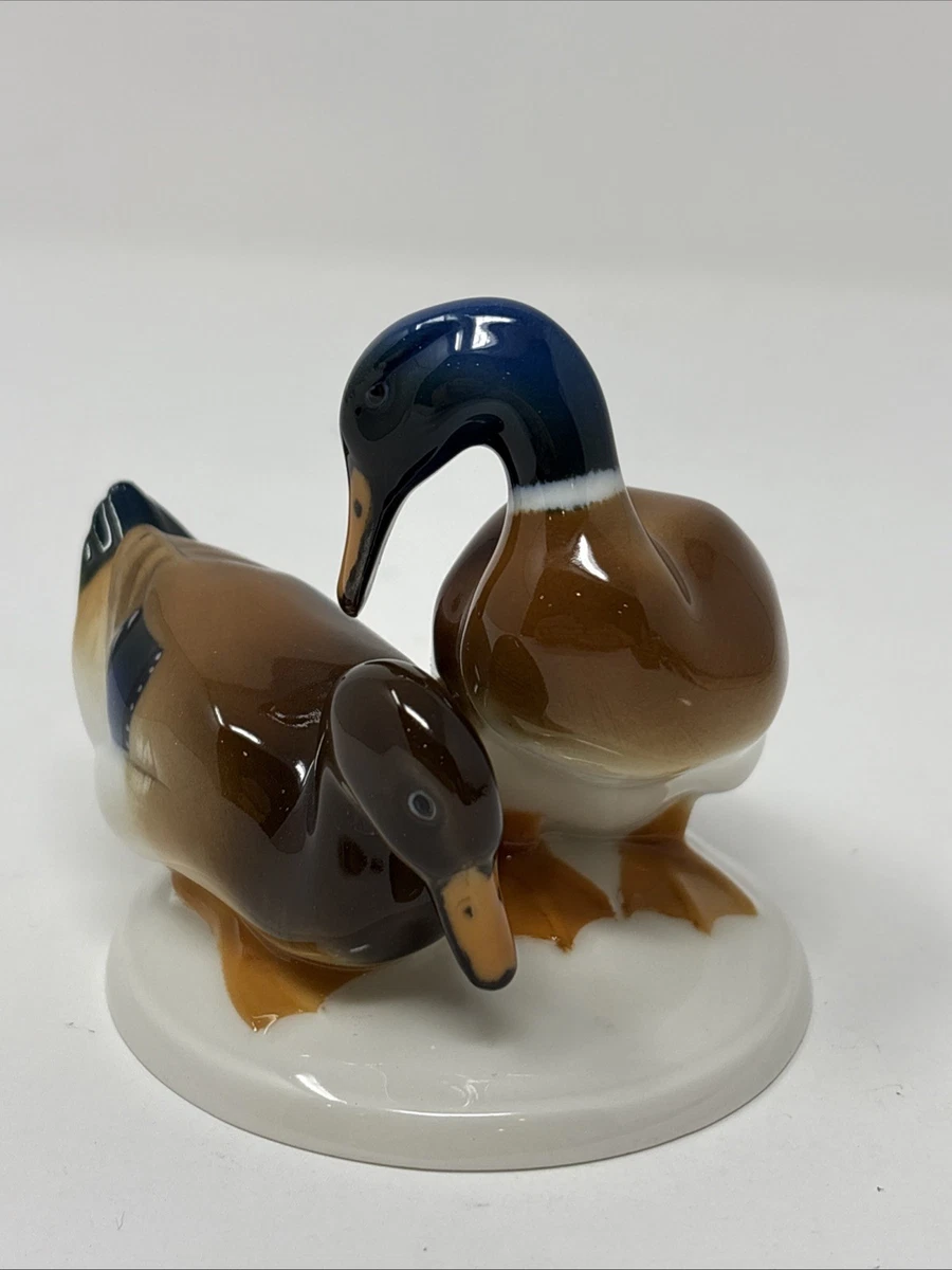 Hutschenreuther Figurine In Antique Ceramic & Porcelain Figurines