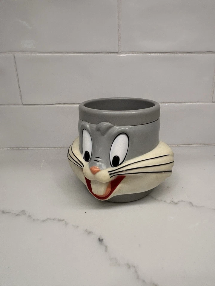 1994 Looney Tunes Character Cups Bugs, Taz, Tweety & Coyote - Image 3 of 4