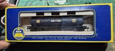 HO Scale, AHM/RIVAROSSI, UNION 76 GAS TRIPLE DOME TANKER CAR #10162 