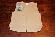 Girl Scouts Of America USA Uniform Girl's Vest Tan Large Glued Patches