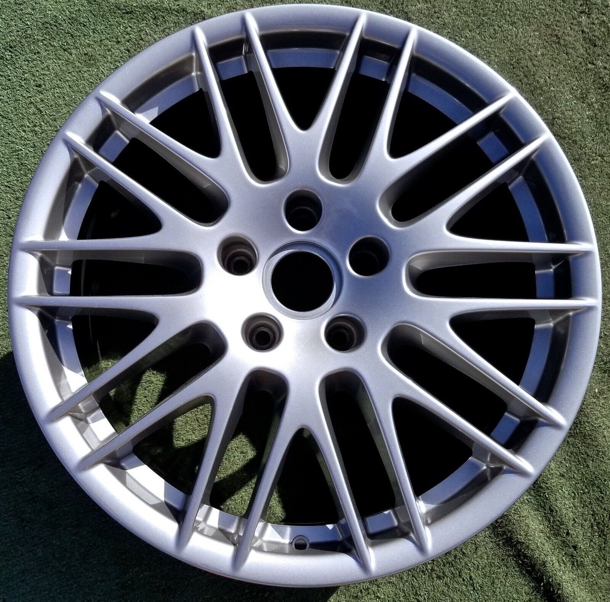 PERFECT Factory Porsche Cayenne 20 Wheel RS Spyder ICP5 OEM
