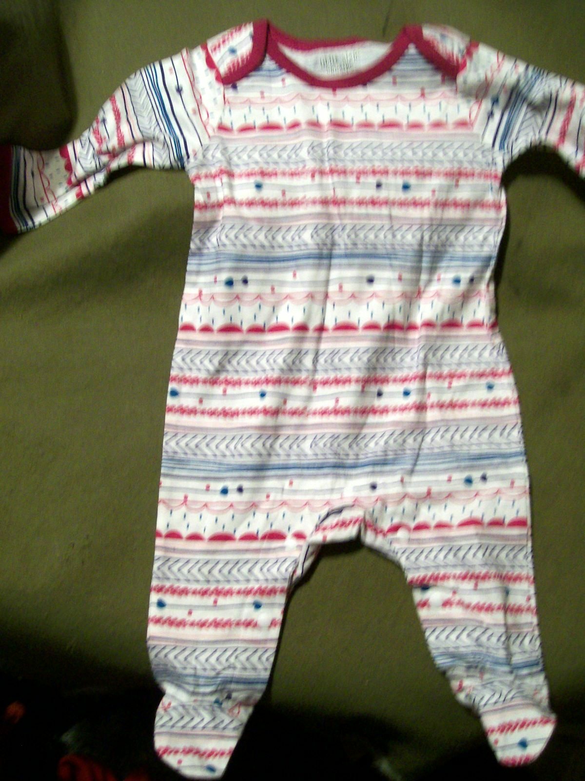 Picture 1 of 2