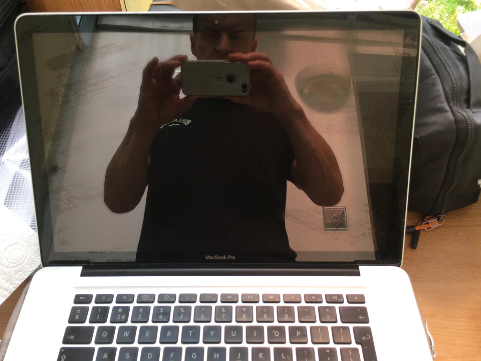 APPLE MACBOOK PRO. 15-INCH. 250GB 8GB 2.53GHZ. FRESH BATTERY. OSX 10.11.6. A1286 - Image 3 of 4