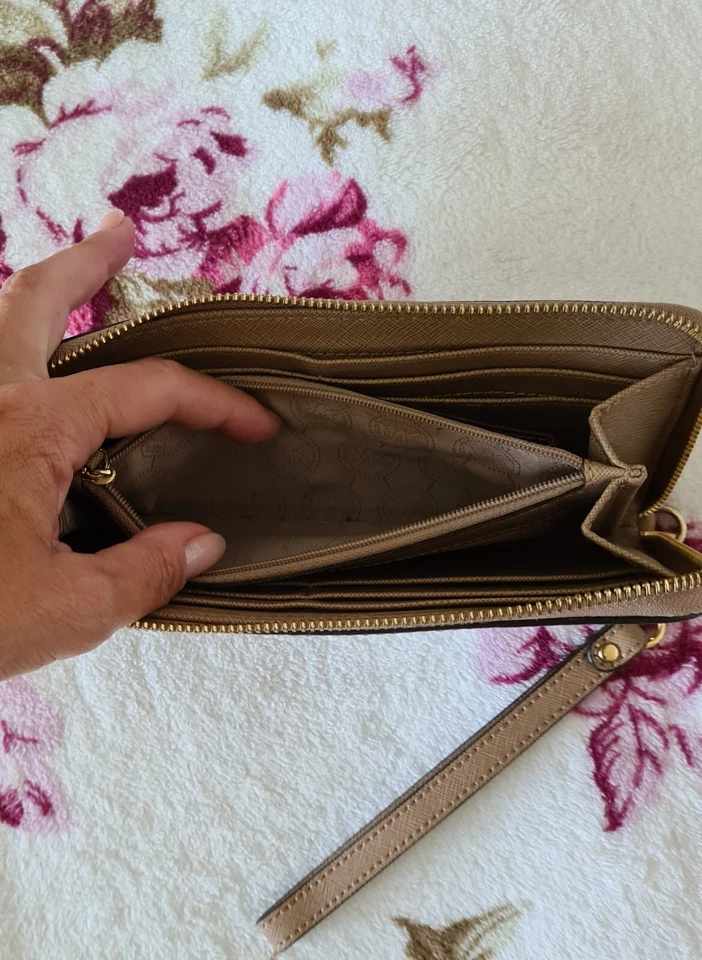 Michael Kors Jet Set Travel, Foto 4 von 4