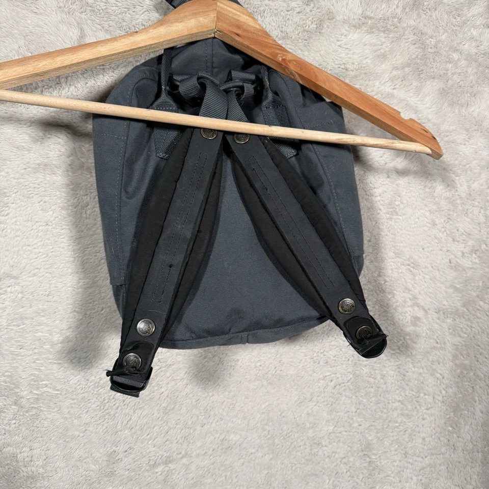 Mini Mochila Fjallraven Kanken Re-Kanken Gris Poliéster Reciclado 23549 Bolso Foto 4 de 4