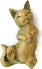 Hand Carved Wooden Home Ornament Sculpture Figurine Cat Playing Ball 15cm Long