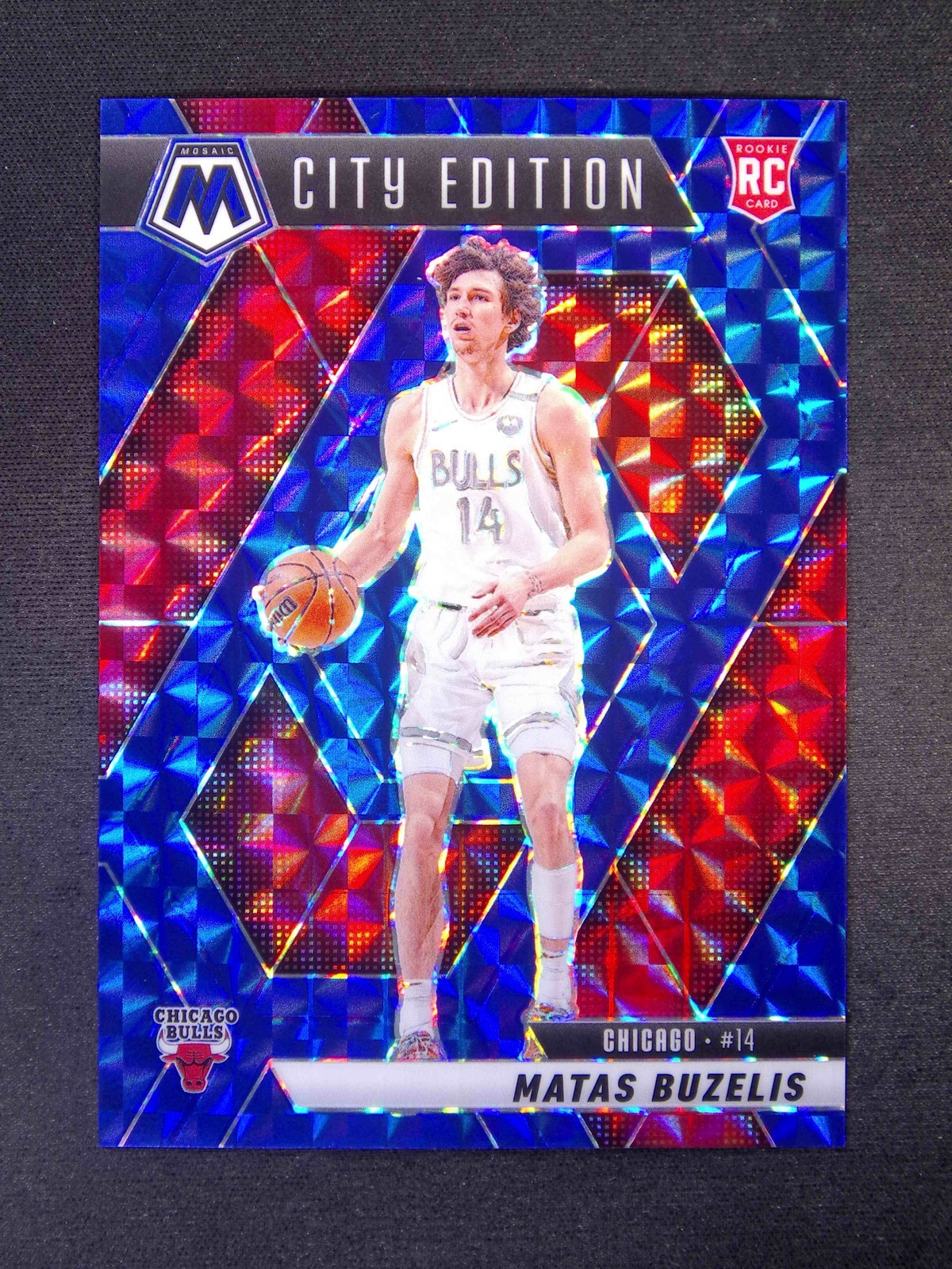 2024-25 Panini Mosaic Matas Buzelis #273 RC Rookie City Edition Blue /199