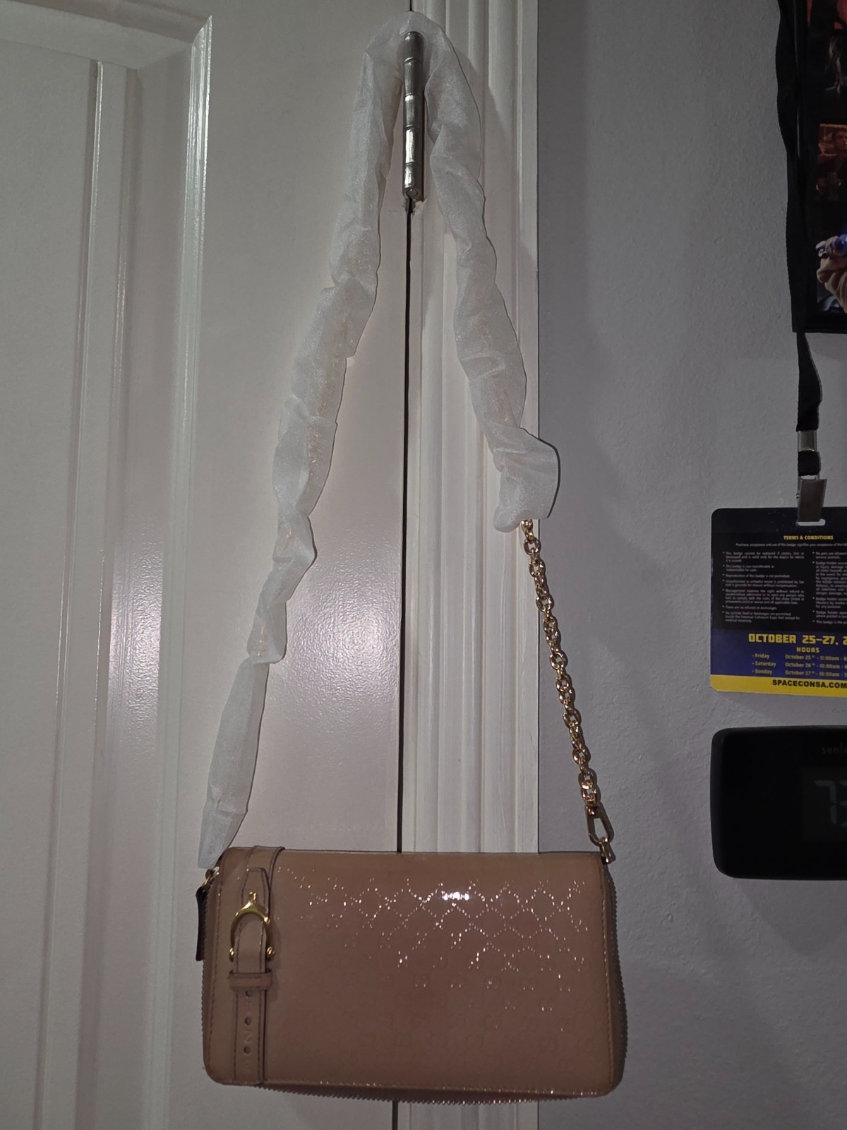 Authentic Gucci Horsebit Monogram Wallet on a Chain color Light brown/beige