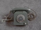 Altes DDR Telefon, Variant, Baujahr 1/77, VEB Fernmeldewesen Nordhausen, grün