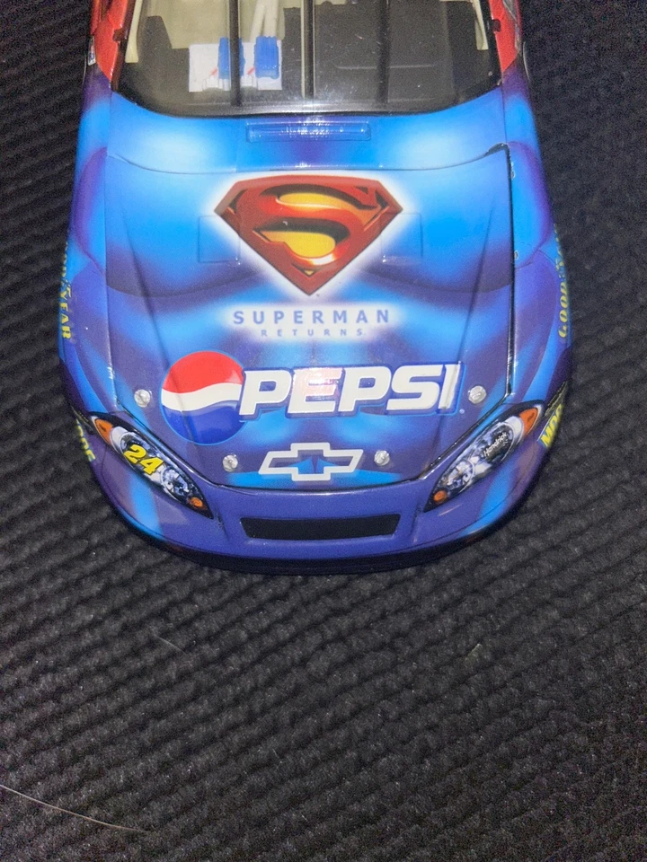 Jeff Gordon #24/Superman devuelve 1:24 Foto 4 de 4