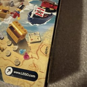 LEGO Pirates: Loot Island (6241) New In Box NIB Good Condition!