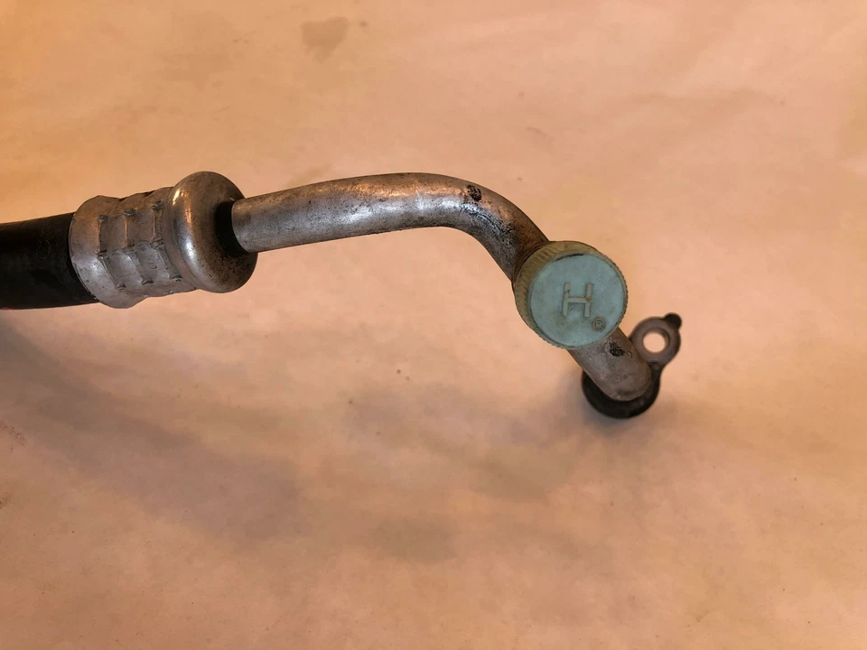 Manguera de descarga de refrigerante aire acondicionado MAZDA 3 2010-2013 BBM461461C Foto 4 de 4