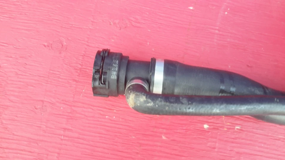 BMW 645CI 2004-2005 radiador refrigerante superior manguera a bomba de agua OEM Foto 4 de 4