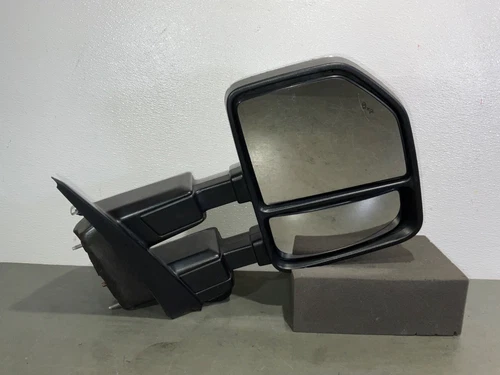 ✅ 2017-2022 FORD F250 F350 RIGHT DOOR TOW MIRROR W/ BLINDSPOT & CAMERA OEM 650M