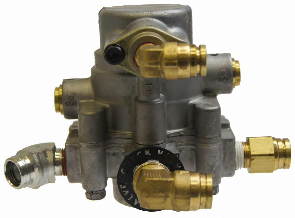 2006-2009 Topkick/Kodiak 8500 Parking Air Brake Valve Bendix