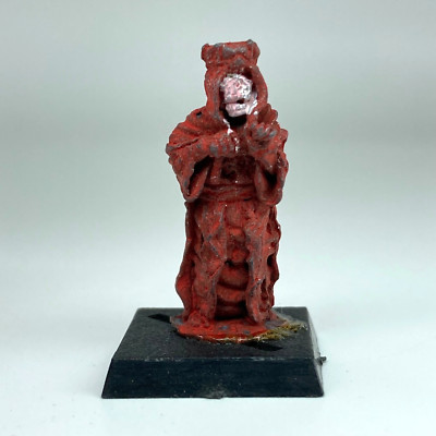 Cultist Leader In Red- Fantasy Metal Miniatures - Unbranded Miniatures X15265