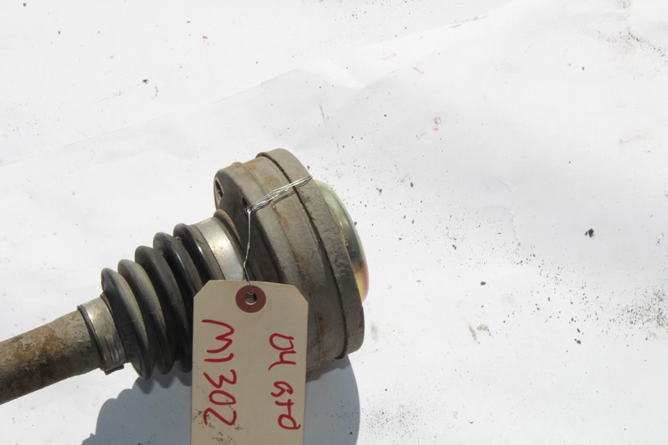 Pontiac GTO 2004 eje trasero lado izquierdo o derecho M1302 Foto 3 de 4