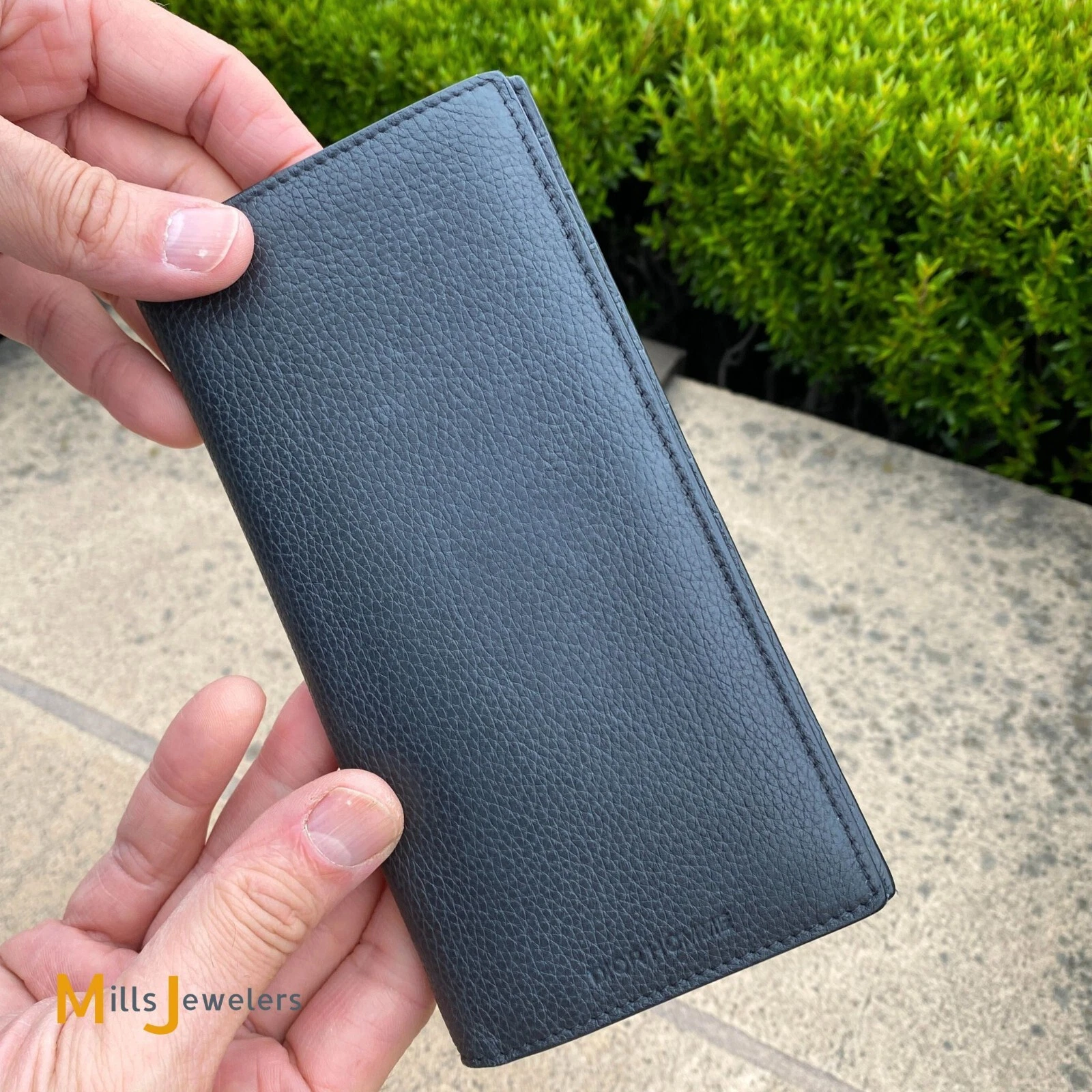 Portefeuille pliant vertical 16 cartes en cuir de veau noir grain Dior Homme