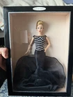 1999 Vintage Barbie Collector Edition Vintage 40th Anniversary Doll ❤️ (read)