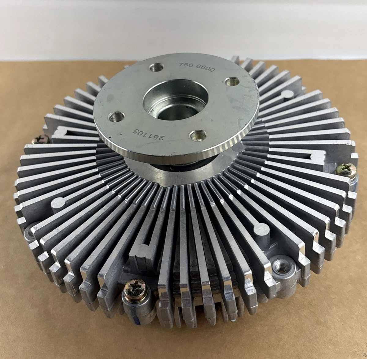 Engine Cooling Fan Clutch For Nissan NV2500 NV3500 Armada Pathfinder Titan QX56 photo 1