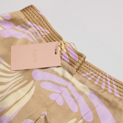 Alexis NWT Fiorenzia Printed Shorts Size Medium Serenity (Beige/Lilac) Viscose