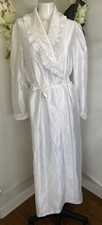 Vintage Size S/M Long Sleeve Satin Brushed Night Gown White Lace Bridal Pocket