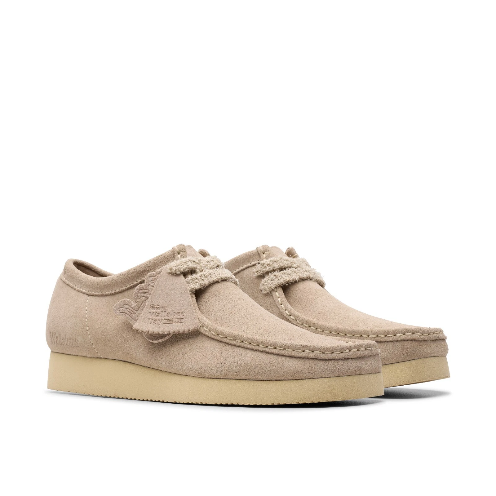 New CLARKS ORIGINAL WALLABEE Day LIMITED EDITION Sand Suede Vibram Sole Shoes
Opens in a new window 