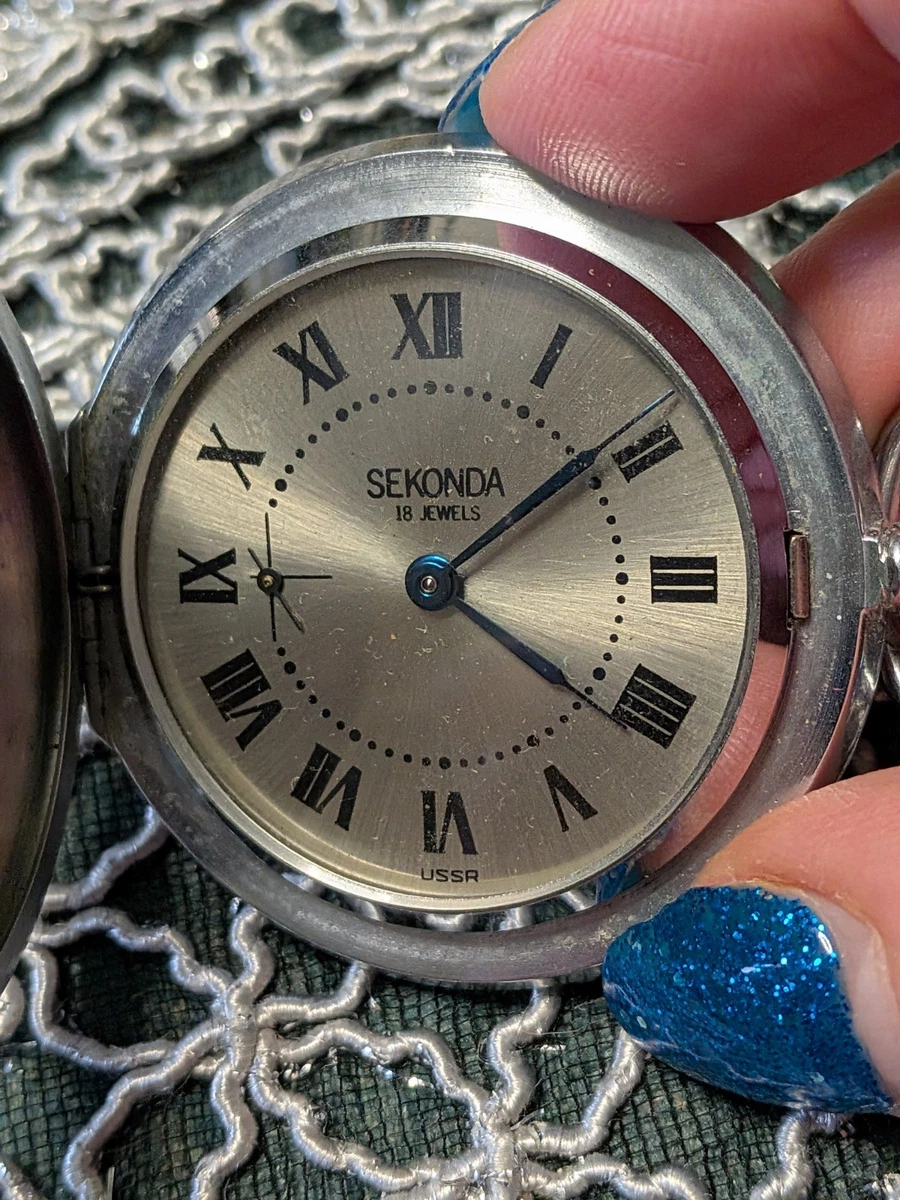 Reloj Bolsillo Mecánico Sekonda 18 Joyas URSS Completo Cazador Esfera Plateada Romano