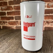 GENUINE FLEETGUARD FUEL FILTER  FF42128NN 23856886 22474709